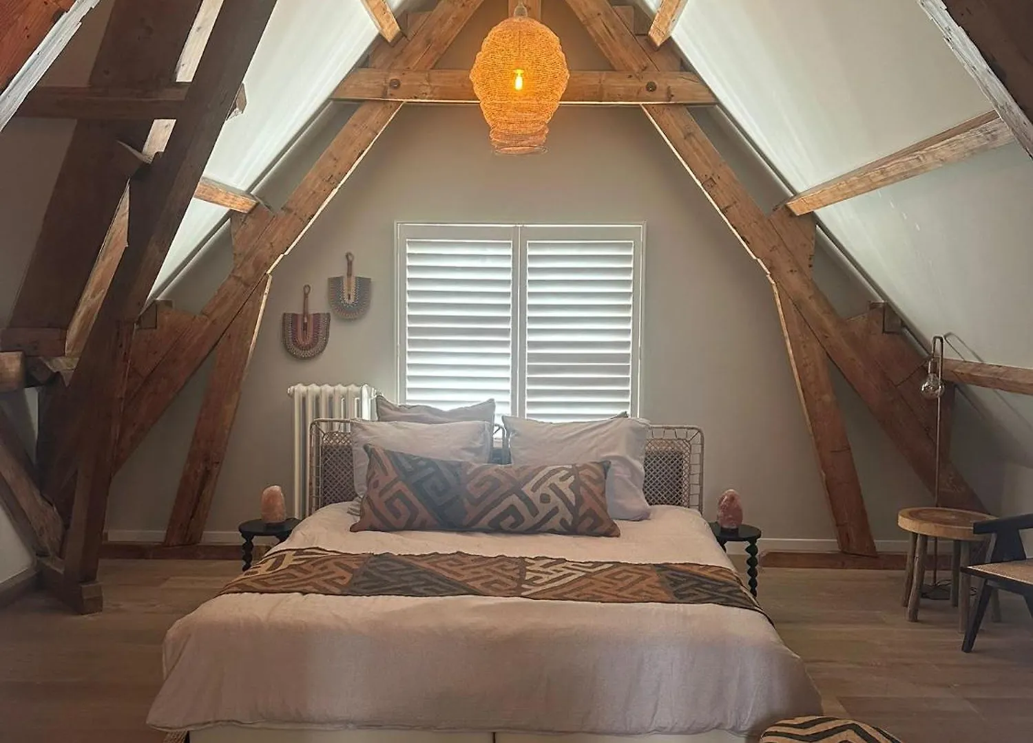 Cosy Room Close To The Beach And City Centre contacts